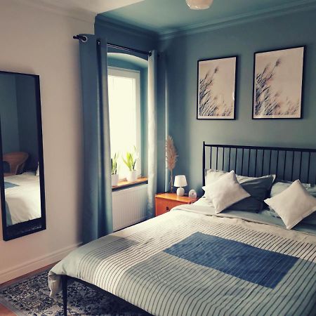 Apartament Retro Paczkow Esterno foto