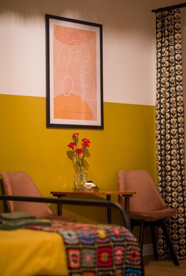 Apartament Retro Paczkow Esterno foto