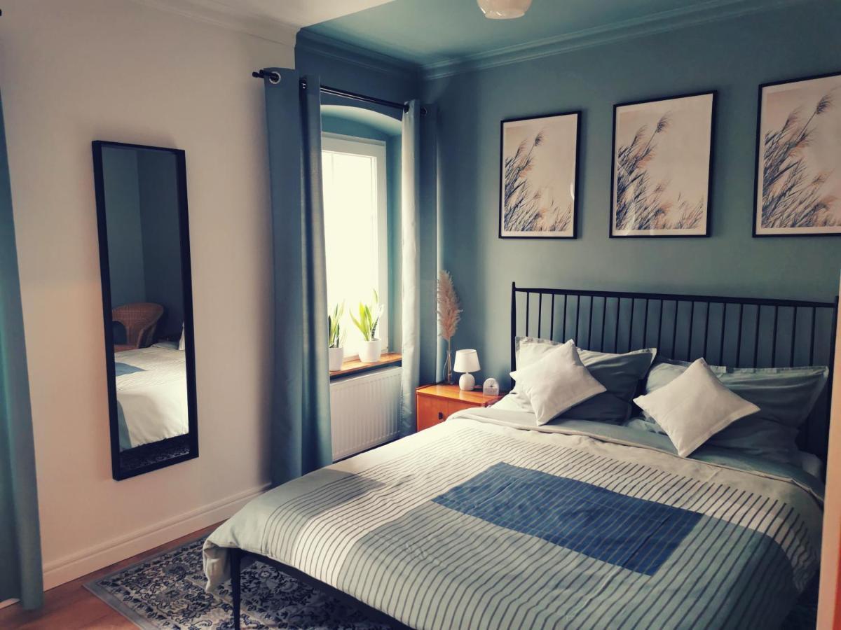 Apartament Retro Paczkow Esterno foto